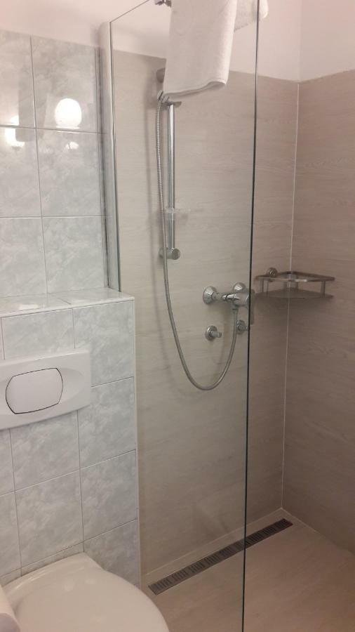 Szalay Villa Veszprém Exteriör bild